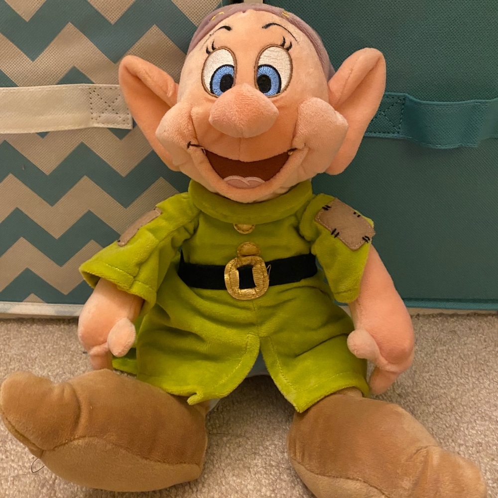 Disney Parks Dopey Plush Stuffie